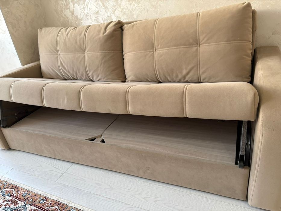 Продается диван в отл сост