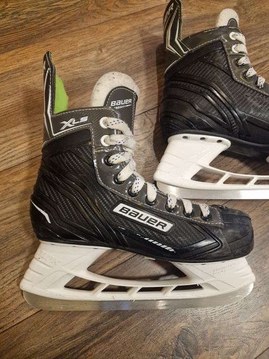 Кънки за хокей на лед  Bauer