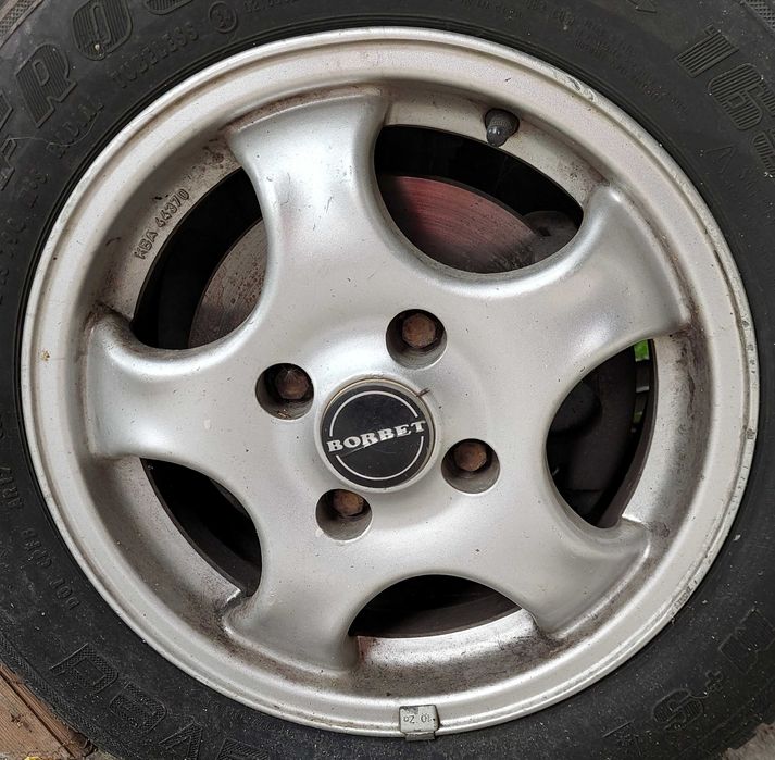 Продавам два вида алуминиеви джанти за  опел корса б.  13-ки.