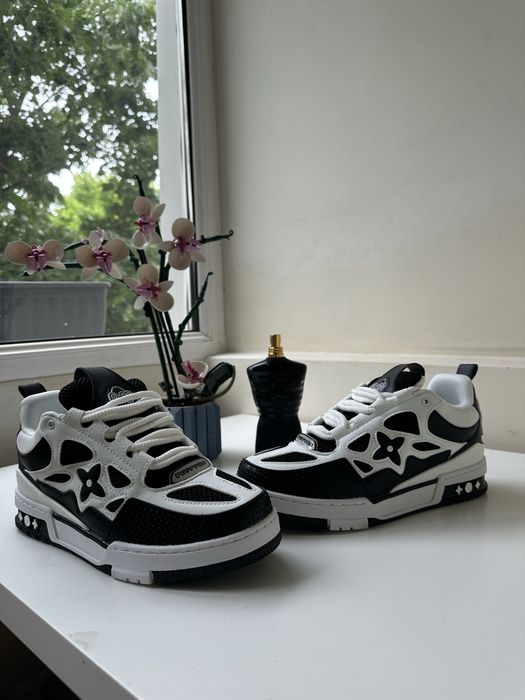 Louis Vuitton Skate 42