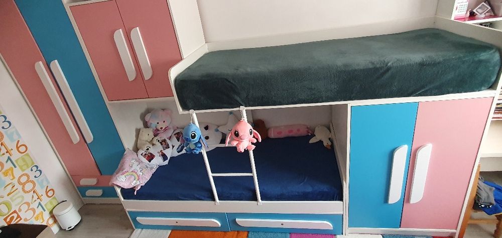 De vânzare, mobilier Karina în stare bună