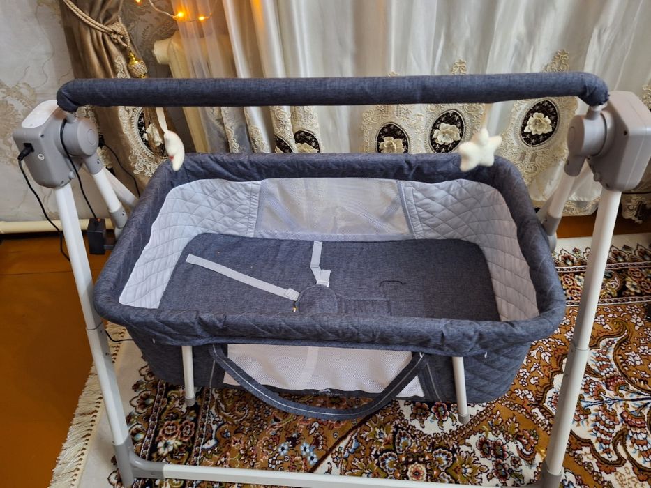 Детский колыбель с пультом
