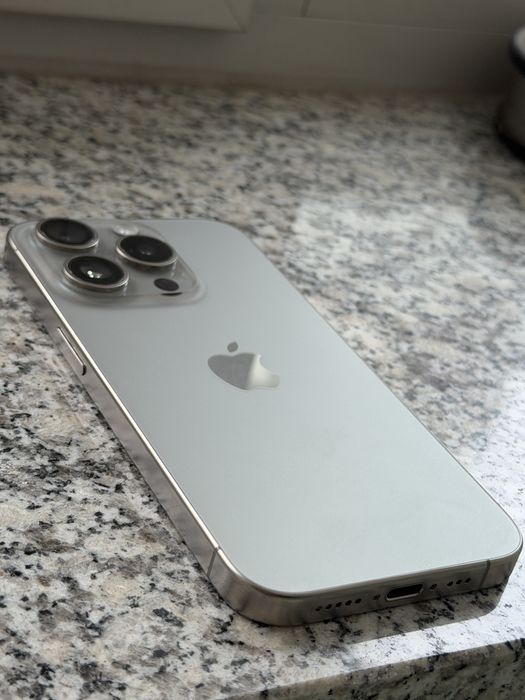 Telefon Iphone  15 Pro