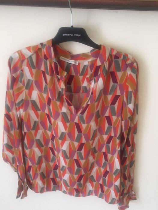 Продавам чисто нова , елегантна маркова блуза