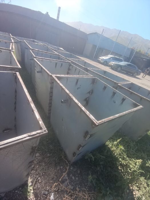 Мусорный контейнер для мусора