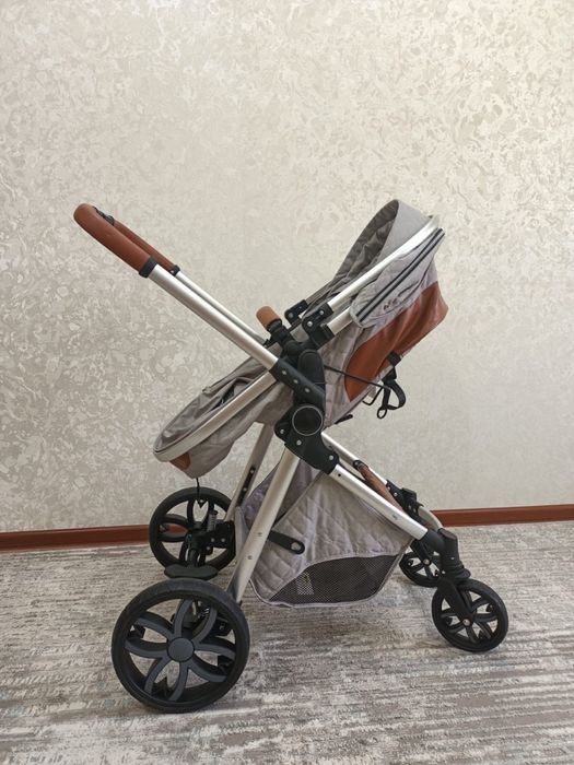 Продам детскую коляску.