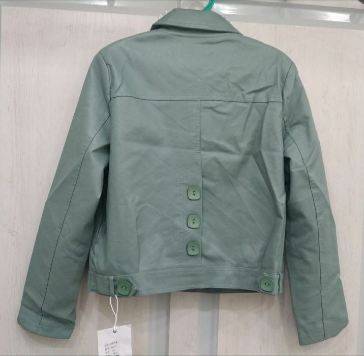 Новая женская курточка, цвета мяты