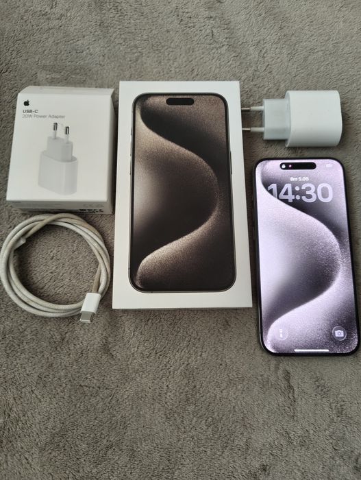 IPhone  15  Pro.