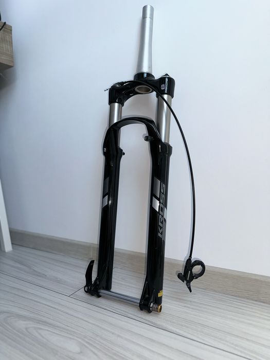 Furca SR Suntour 29” Air + Remote Lockout - ca nouă, puțin folosită
