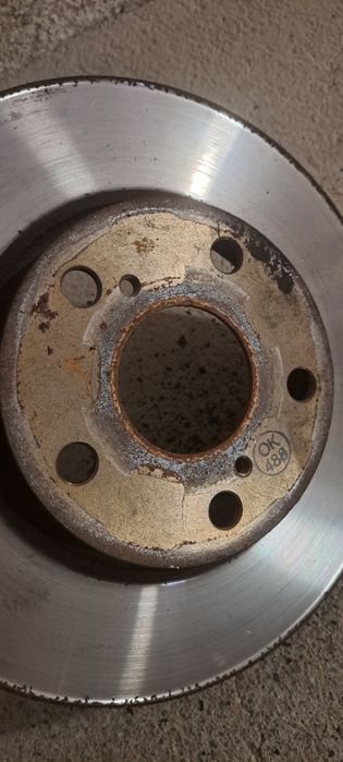 Предни дискове за Тойота Корола