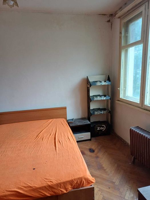 Продава се Двустаен апартамент в Плевен, Широк център - 60 кв.м за 595 €/кв.м - Снимка #1