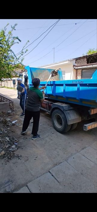 Исузи самасвал вывоз мусора. Isuzi hizmati klines turpoq sheben