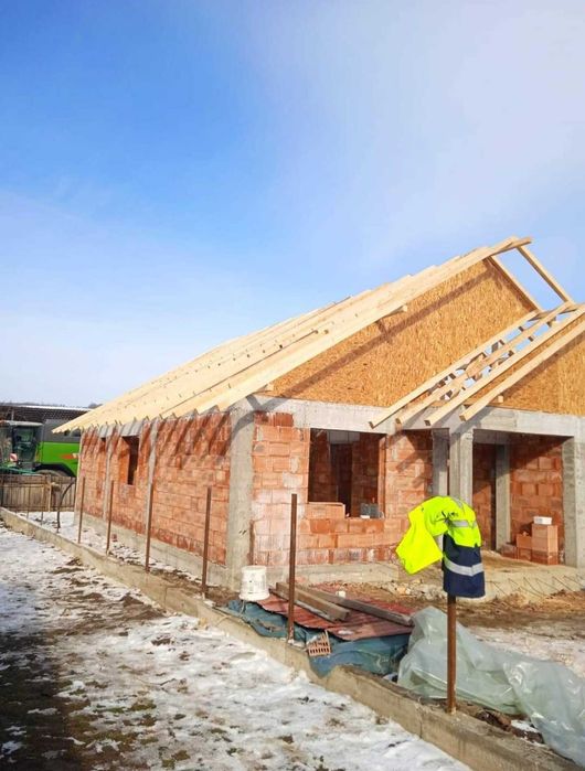 Firmă autorizată acoperișuri - Lucrări mici și mari