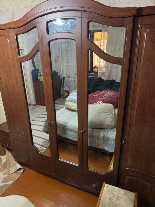 Спальный гарнитур