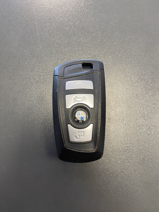 Ключ BMW F10 оригинален