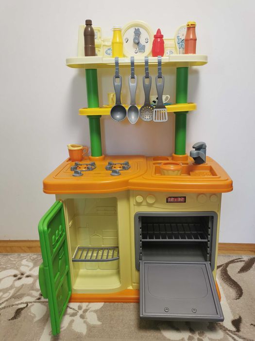 Bucătărie din plastic pentru copii