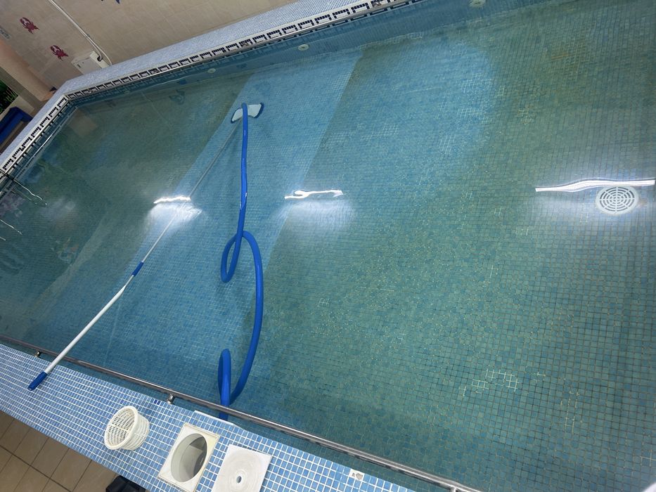 Обслуживание бассейна