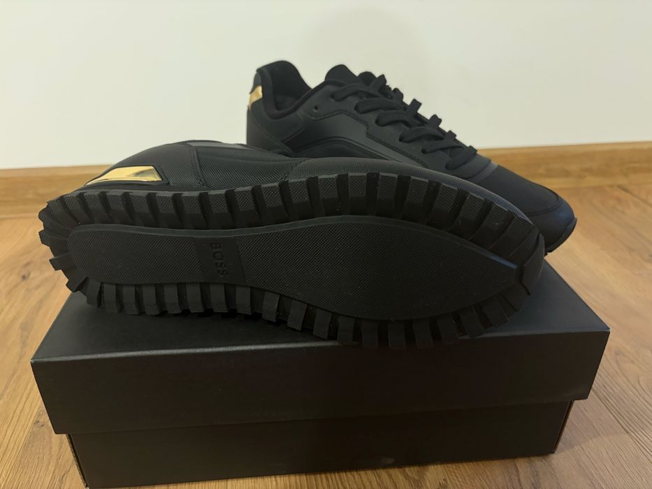 Мъжки обувки (маратонки) Boss N44