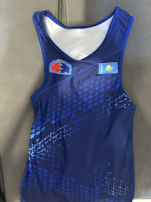 Борцовское трико красное и синее