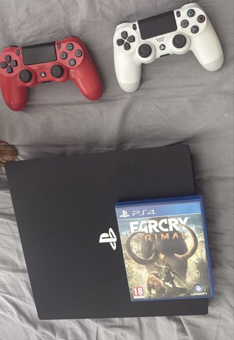 Ps 4 pro конзола за игра