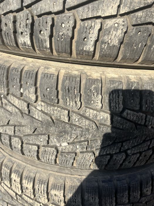 Продам зимние шины
