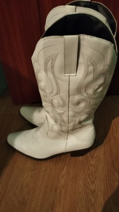 Cizme piele mărime 39