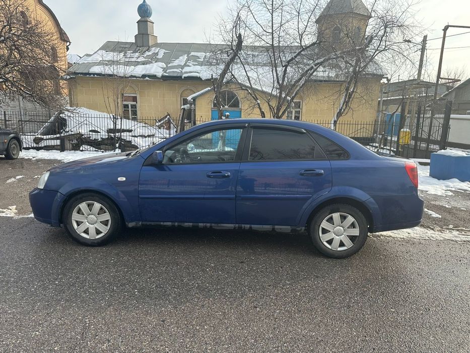 Chevrolet lacetti