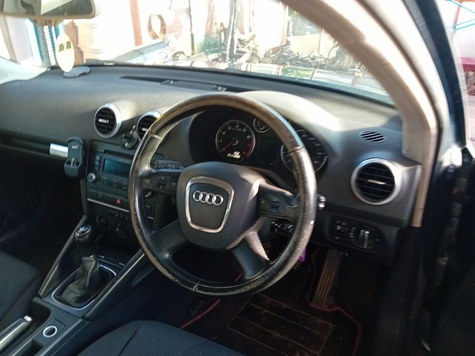 Ауди а3 8п фейс на части