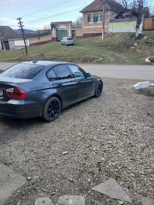 Vand bmw e90 320 dizal 163 de cai