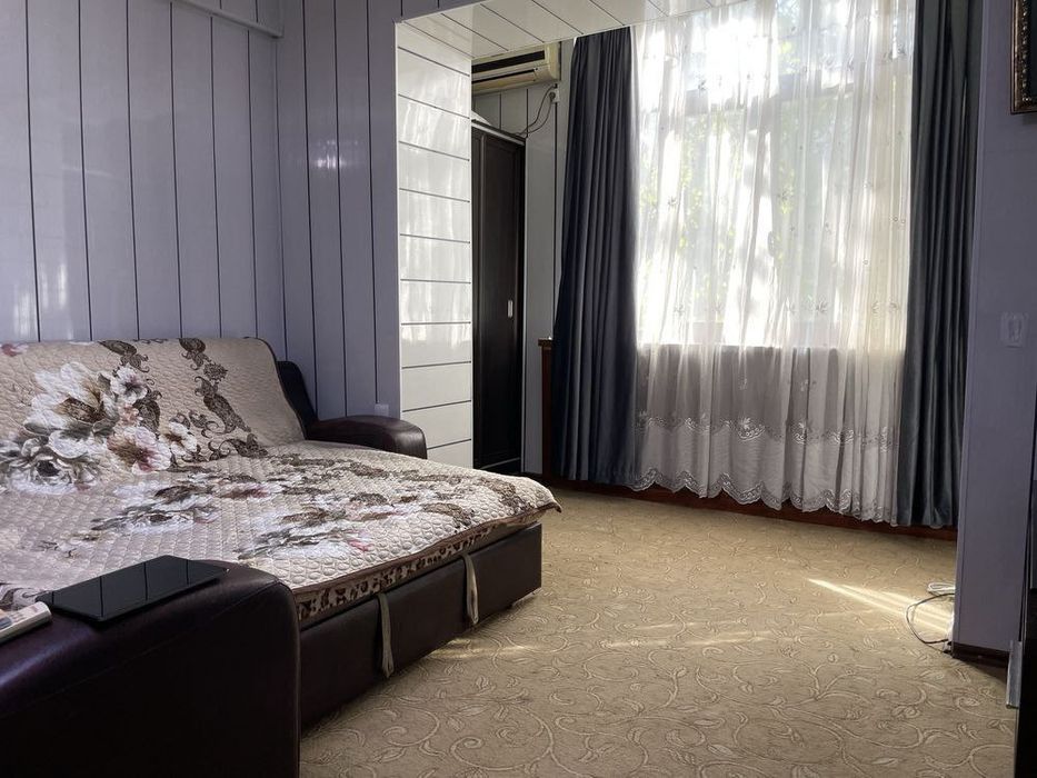 Нукусская улица, продается 1 комнатная квартира с ремонтом,  Яккасарай