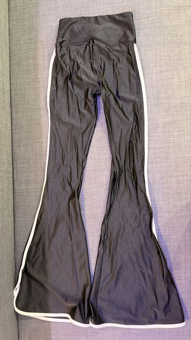 Pantaloni / Colanti Adidas , marimea S
