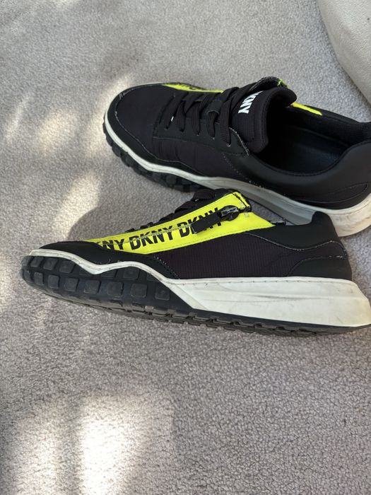 Детски маратонки DKNY