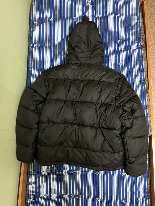 Продам новую куртку Burberry новая размер XL