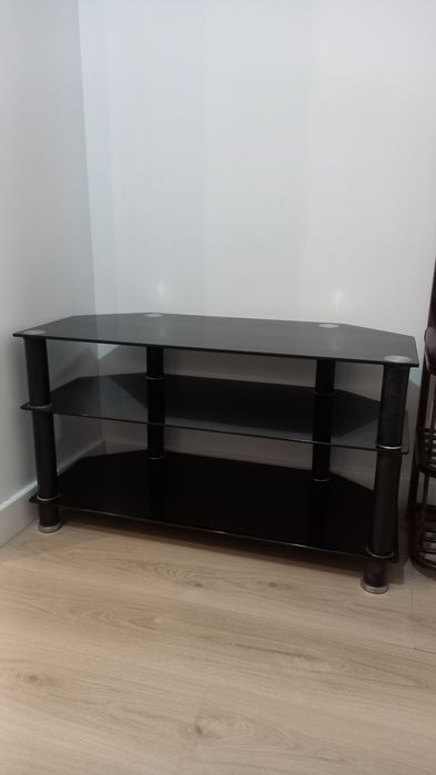 Подставка для телевизора