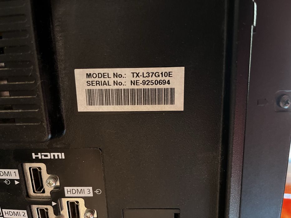 Телевизор Panasonic Viera TX-L37G10E 37 инча