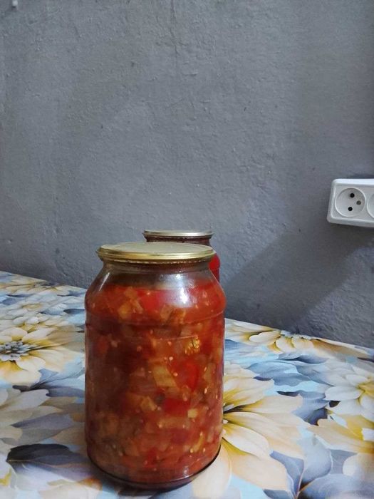 Продаётся баклажановая икра