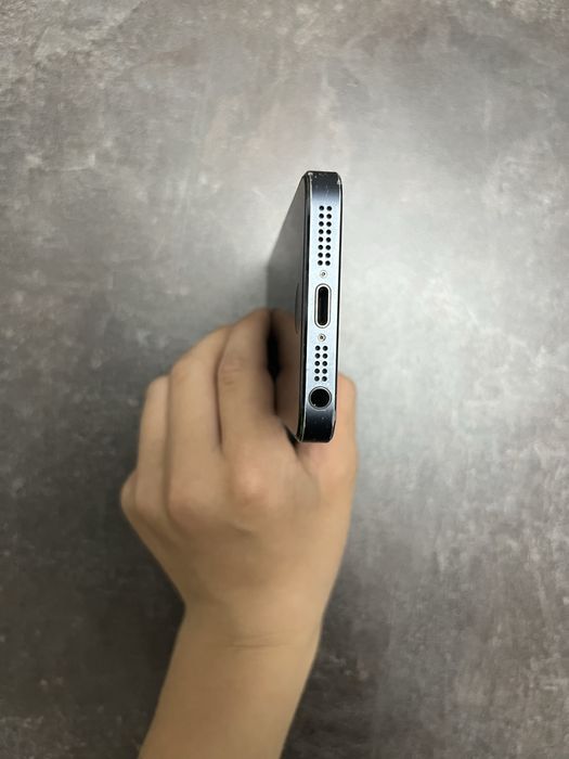 Продам iPhone 5 16гб