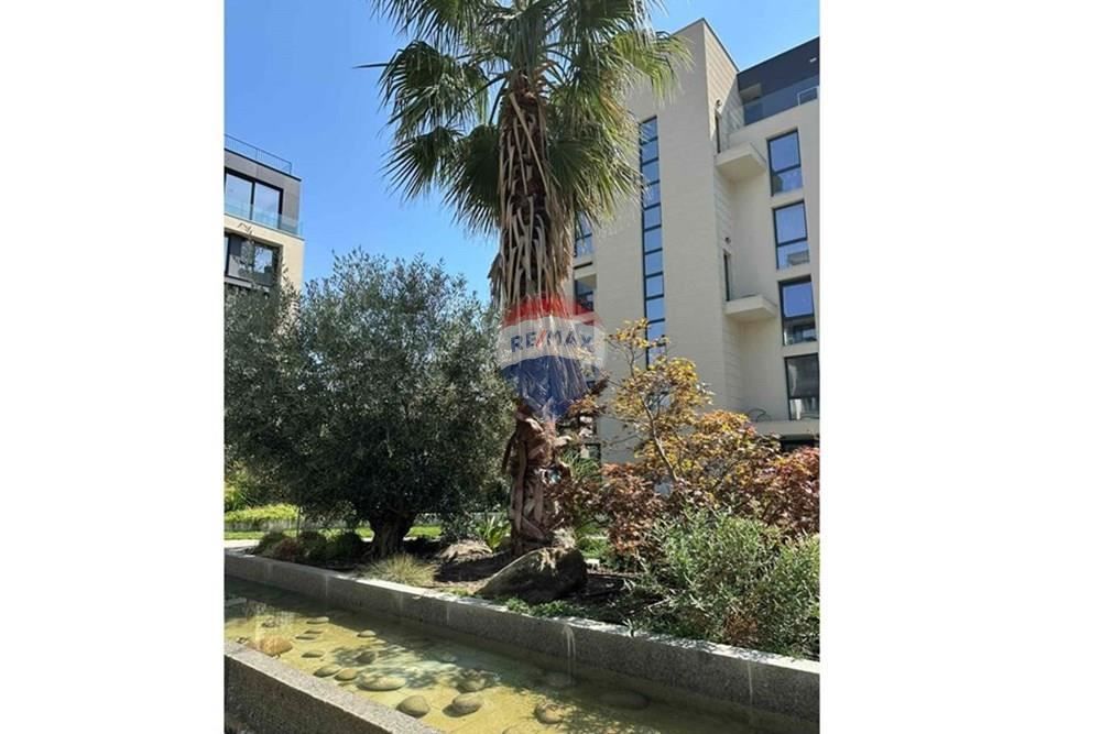 Продава се Двустаен апартамент в к.к. Св.Св. Константин и Елена - 65 кв.м за 4000 €/кв.м - Снимка #8