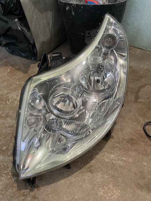 Полиране на фарове + PPF защита. Фолиране на авто детайли.