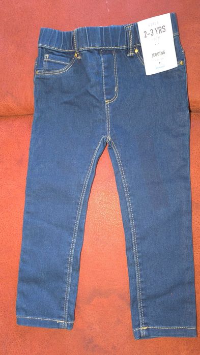 Чисто нови бебешки дрехи за момиче, размер от 3 месеца до 18 месеца