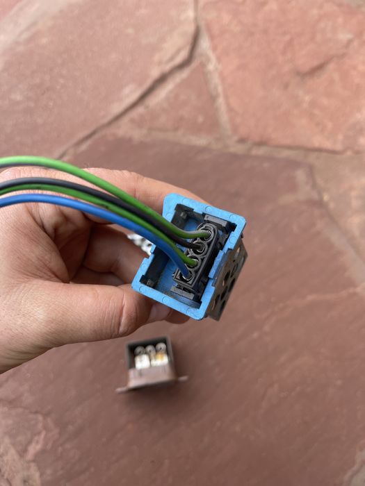 Реастат печки на BMW e34