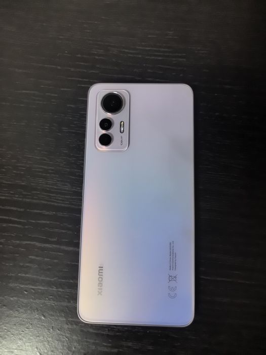 Продам телефон Xiaomi 12 Lite