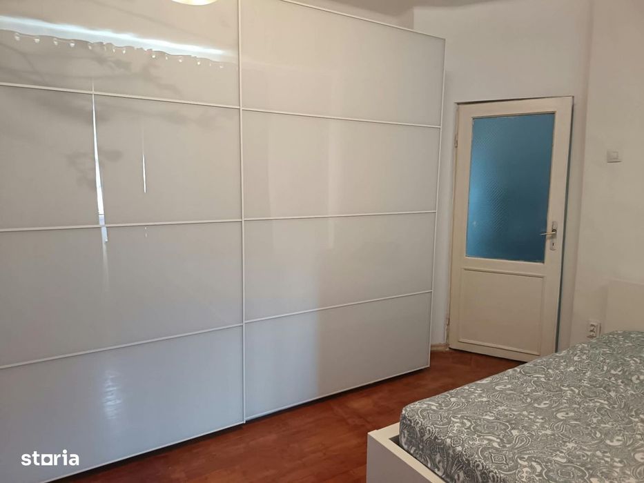 3 camere/ Armeneasca/renovat/ centrala proprie, A.C