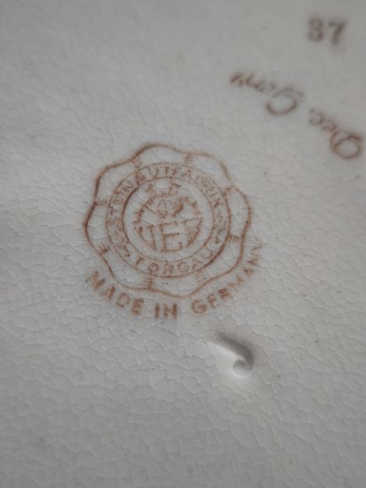 Квадратна порцеланова купа