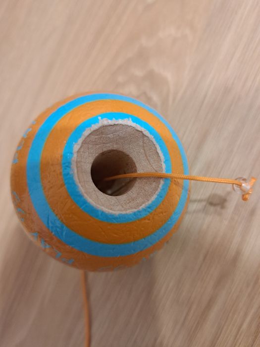 Kendama europe play grip sticky clear+Kendama Krom pop sticky clear