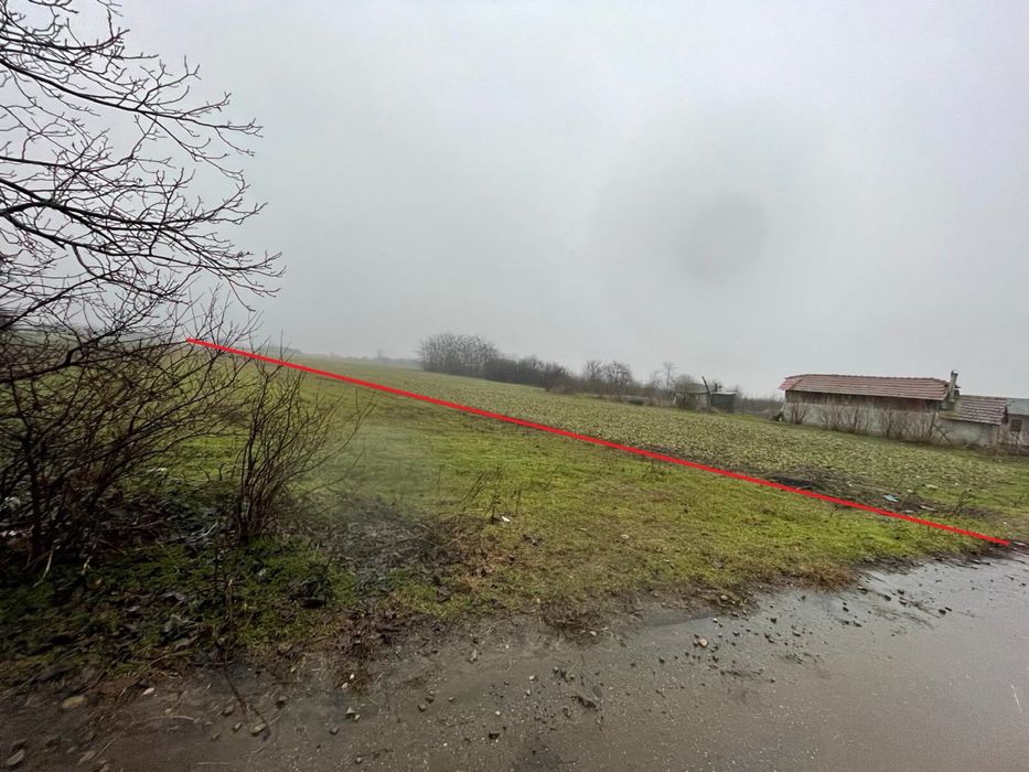 Teren intravilan + extravilan