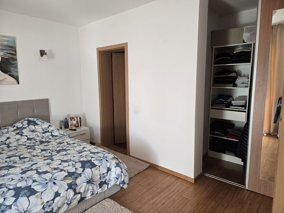 Casa de vanzare in Tractorul