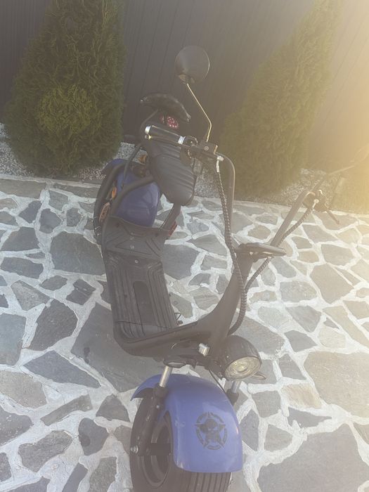 Scuter electric tip Chopper, roți late, stare utilizată – fără baterie