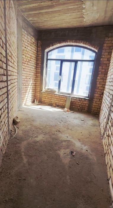 Срочно Продаётся 3х-ком Новастройка 90м² на против Замона ресторан