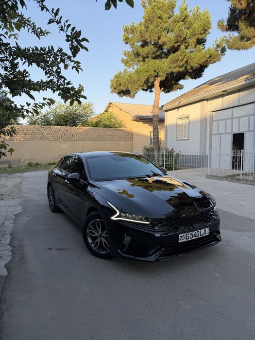 Kia K5 qora 360 kamera 2.5 mator